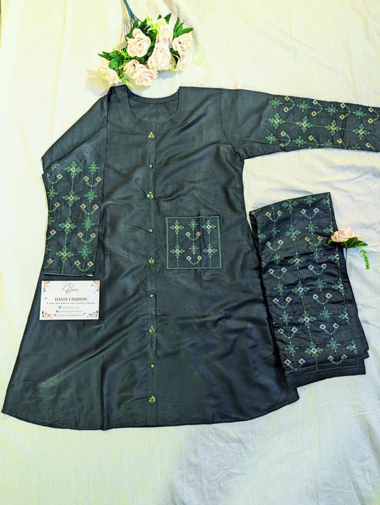 Coat style kurti with pocket