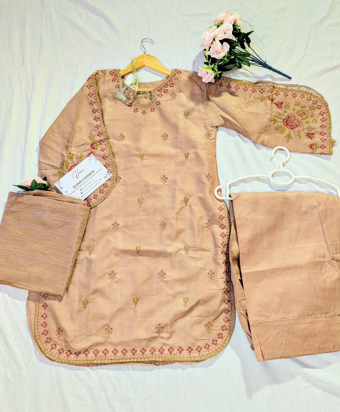 Stitched 3 pc embroidered Gol daman